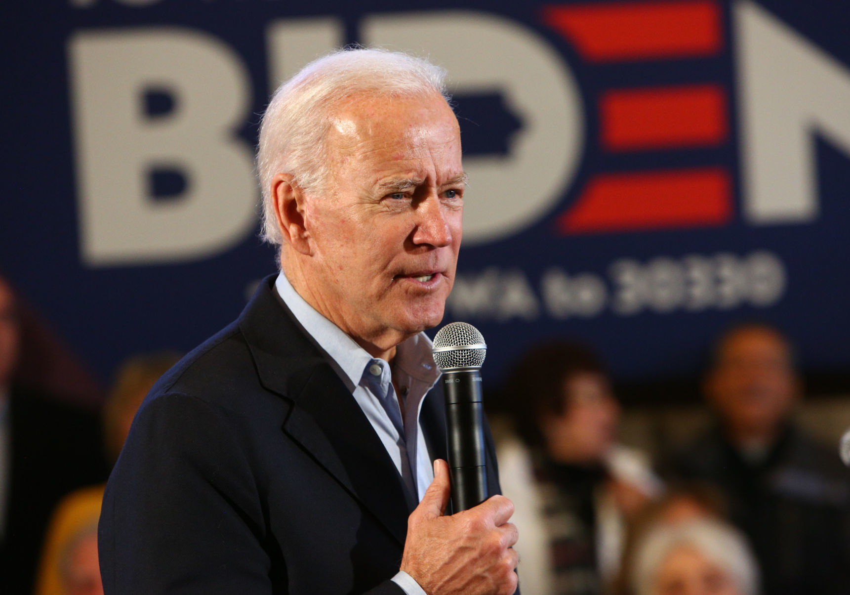 Joe Biden visits Mason City 12-03-19 (17).jpg
